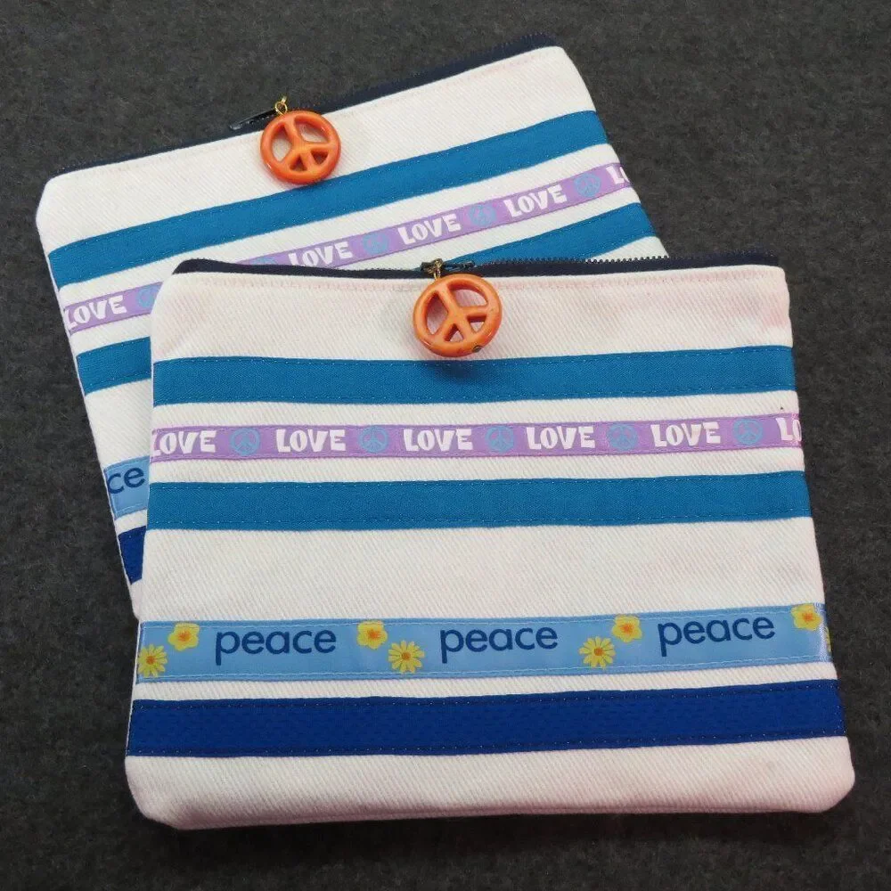 Peace and Love Small Makeup Bag Storage Pouch Cosmetic Clutch NEW Single only